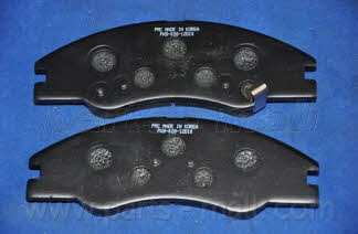 Тормозные колодки дисковые, комплект PMC PKB-028