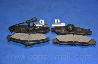 Тормозные колодки дисковые, комплект PMC PKD-002