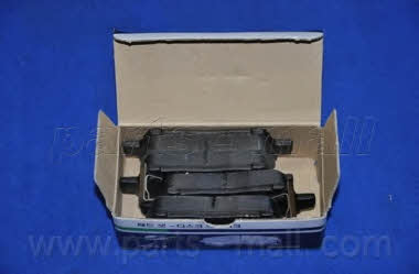 Тормозные колодки дисковые, комплект PMC PKF-003