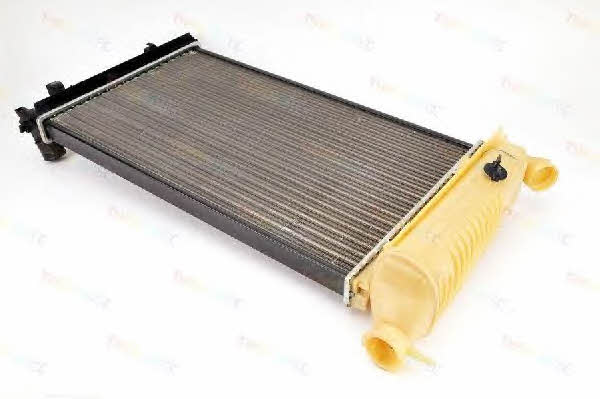 Радиатор охлаждения двигателя Thermotec D7P028TT
