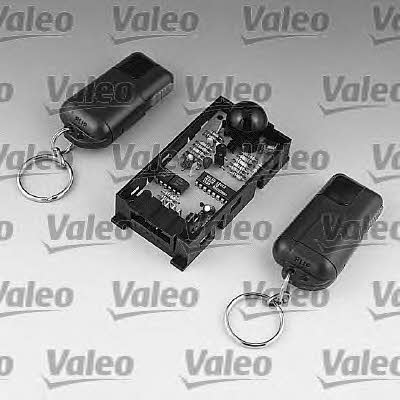 Valeo 251257 Ручний передавач, центральний 251257: Купити в Україні - Добра ціна на EXIST.UA!