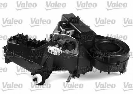 Valeo 817440 Випарювач кондиціонеру 817440: Купити в Україні - Добра ціна на EXIST.UA!