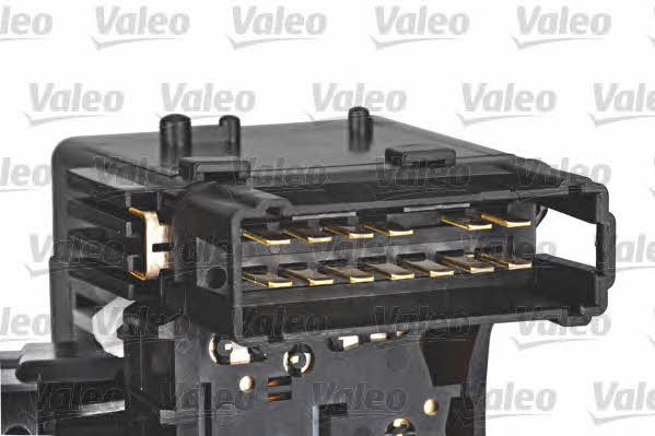 Купити Valeo 251694 за низькою ціною в Україні!