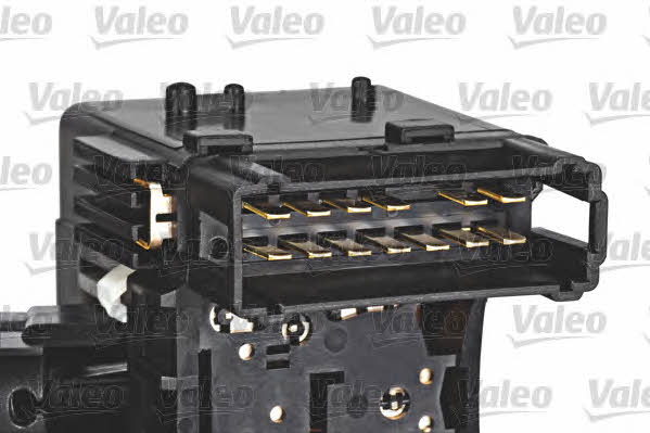 Переключатель подрулевой Valeo 251695